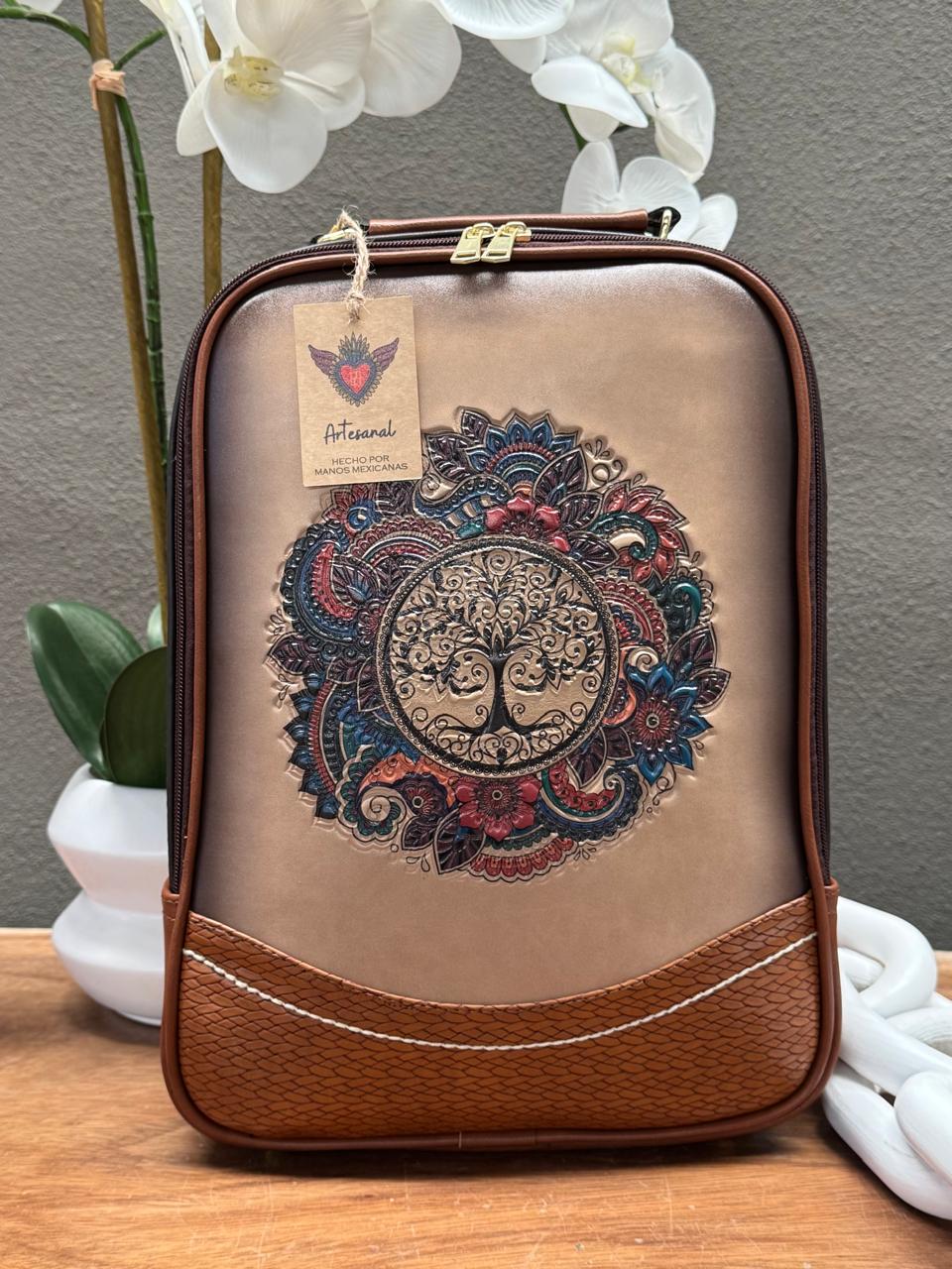 DB MOCHILA VENECIA ARBOL DE LA VIDA CAPUCHINO-CAMEL
