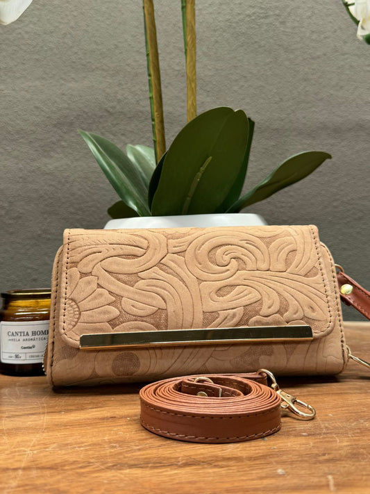 CARTERA CINCELADA ANA GRABADO PRIMAVERA NUDE