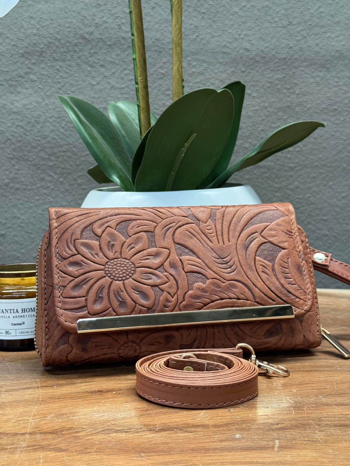 CARTERA CINCELADA ANA GRABADO PRIMAVERA COCOA
