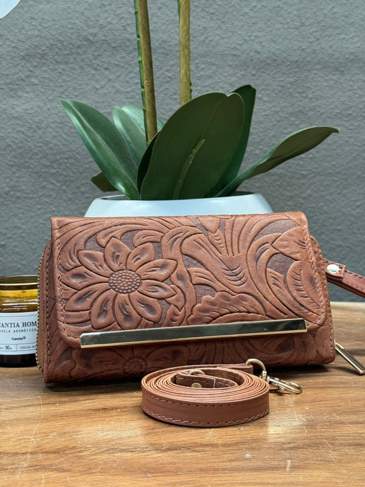 CARTERA CINCELADA ANA GRABADO PRIMAVERA COCOA