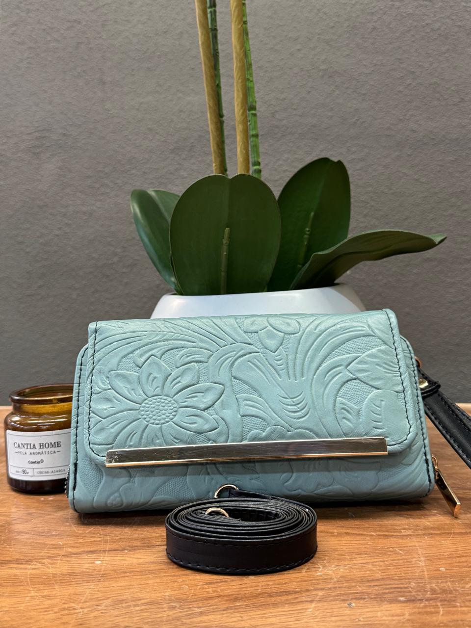 CARTERA CINCELADA ANA GRABADO PRIMAVERA MENTA