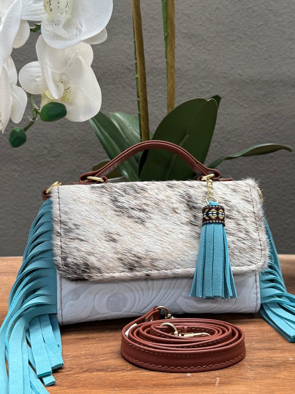 CROSSBODY DELIA 1 PELO Y BARBAS BLANCO/AZUL CIELO