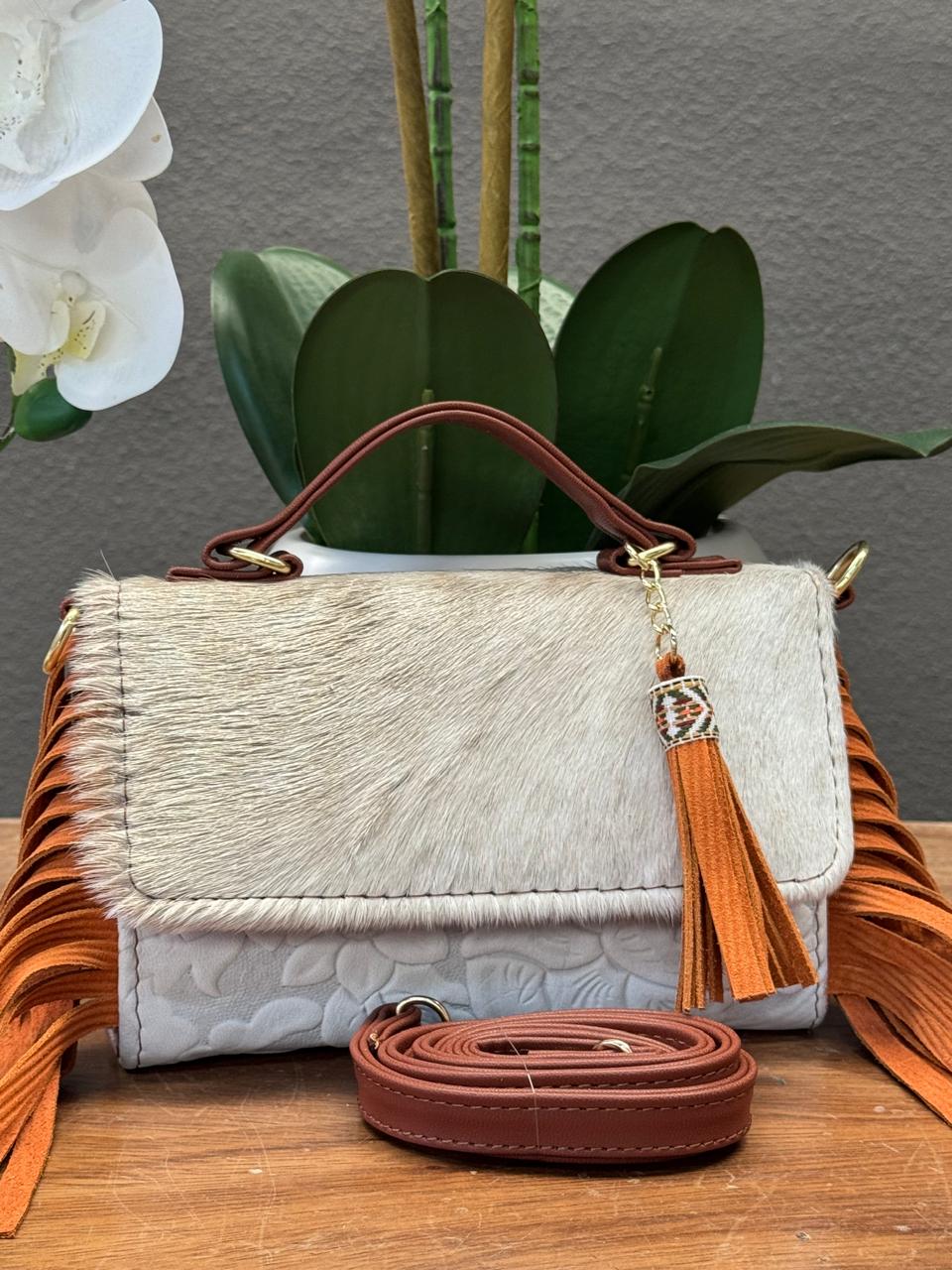 CROSSBODY DELIA 1 PELO Y BARBAS BLANCO/NARANJA