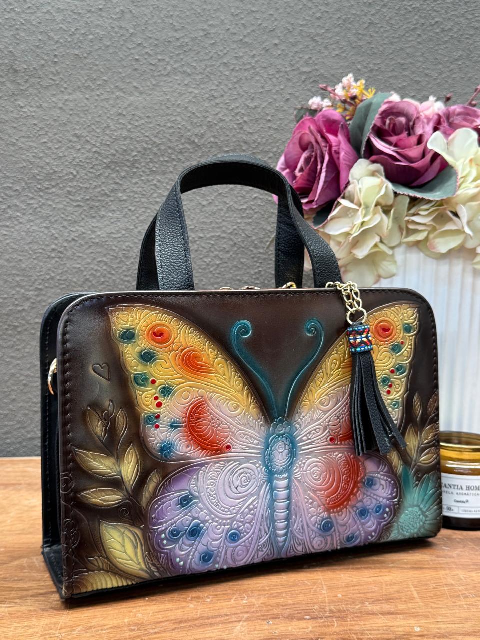 MAOMA CROSSBODY TABATA NEGRO MARIPOSA AMARILLA-LILA