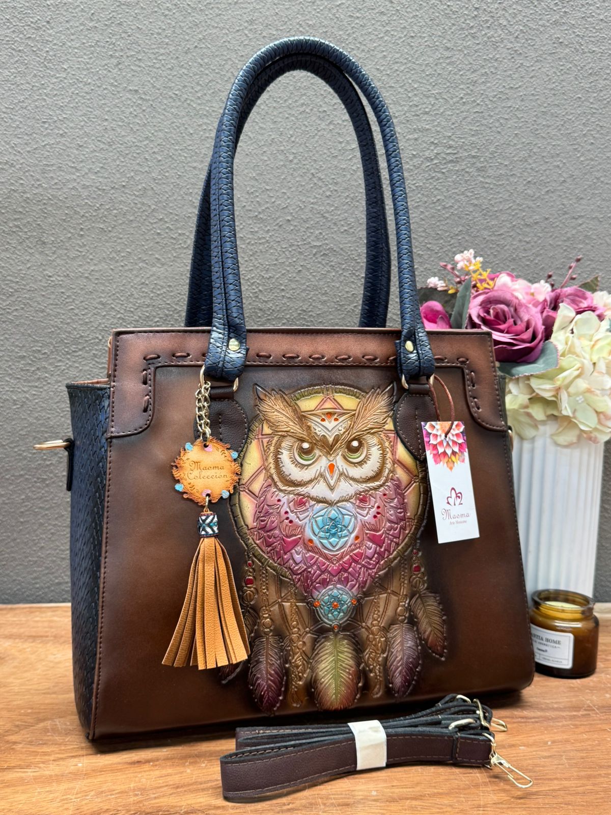 MAOMA GDE ROSY BUHO MARRON