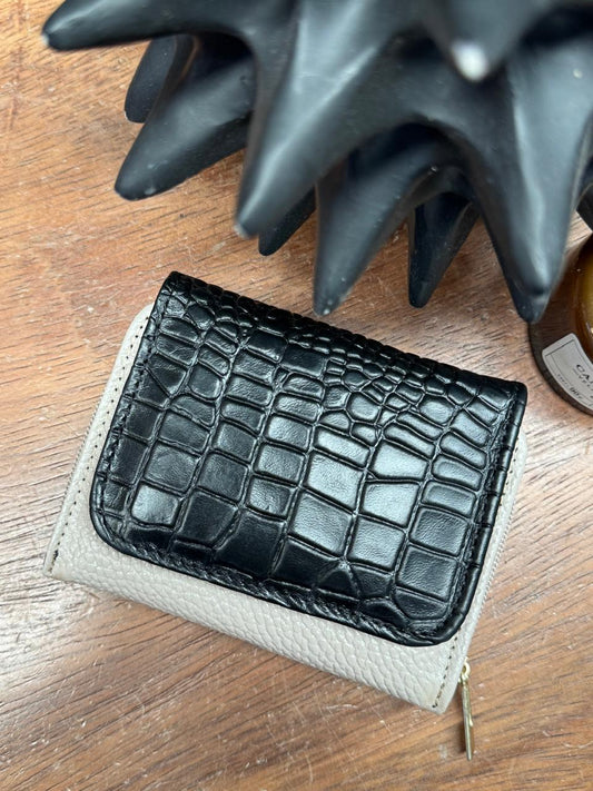CARTERA PIEL KENYA EXOTICO HUESO