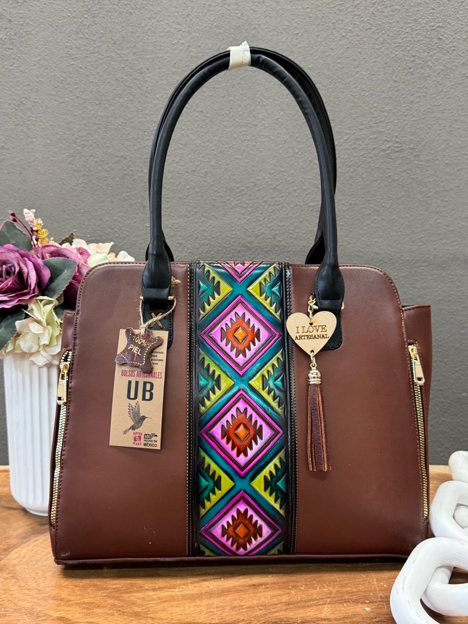 UB MOD ARTESANAL LORENA CAFE/NEGRO ROMBOS FRANJA