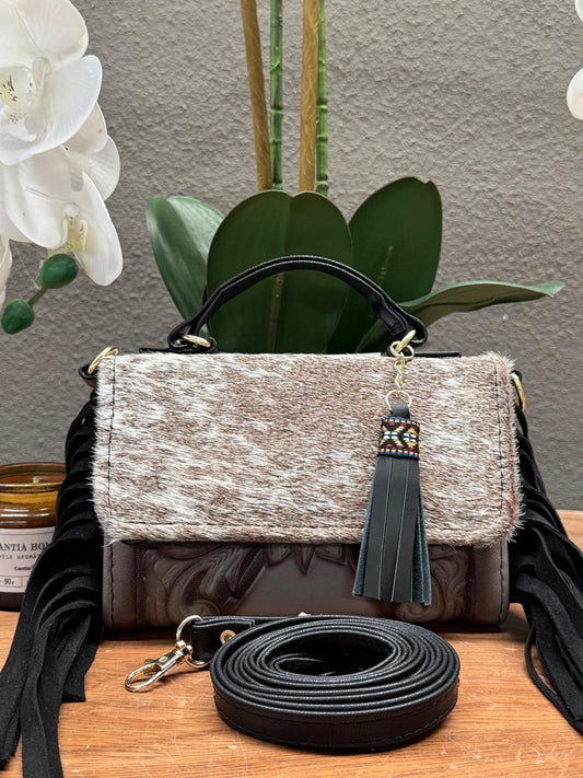 CROSSBODY DELIA 1 PELO Y BARBAS CRANEO ARENA/CAFE