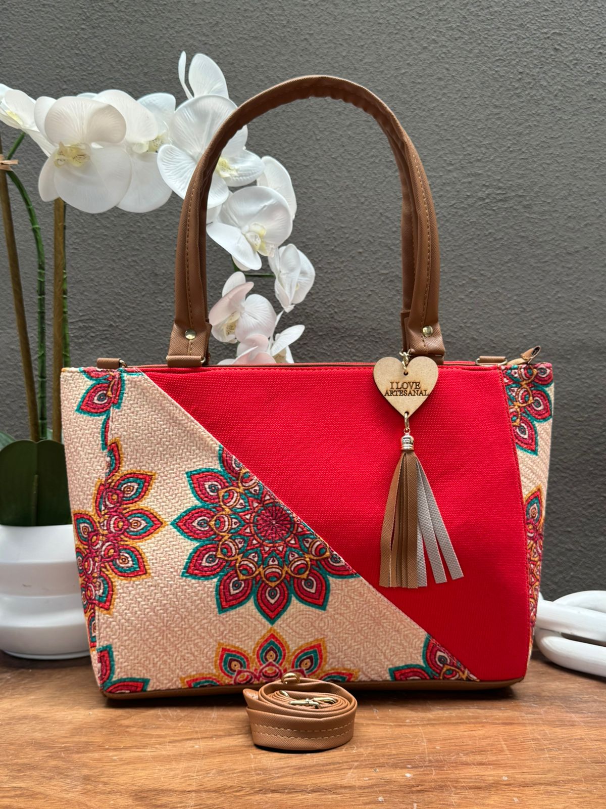 YUTE MODELO DIAGONAL ROJO/FLORES ARENA