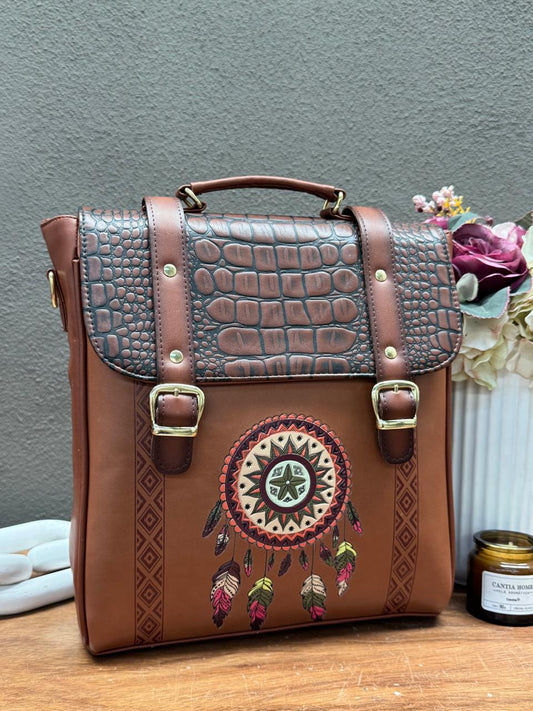 MOCHILA HEBILLAS ATRAPASUEÑOS TAPA COCODRILO MARRON