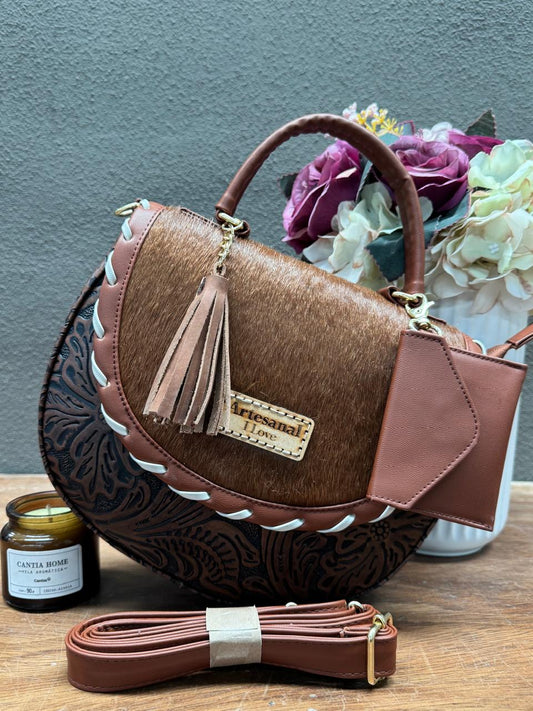 MOD ARTESANAL TERESA GRABADO CAMEL CON PELO VARIABLE