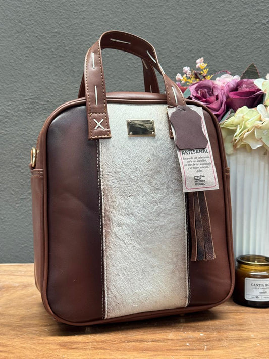 UB MOD ARTESANAL MOCHILA BOMBA FRANJA PELO CAFE