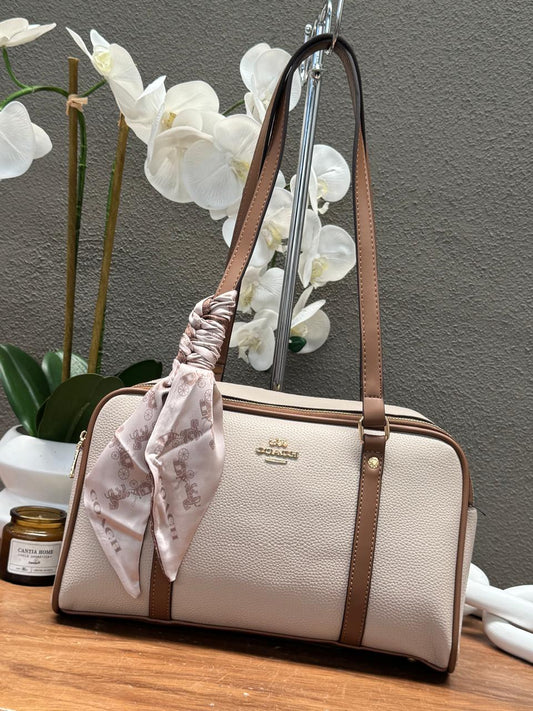 IMPORTACION ASHTON TOTE COACH CAMEL/HUESO LISO