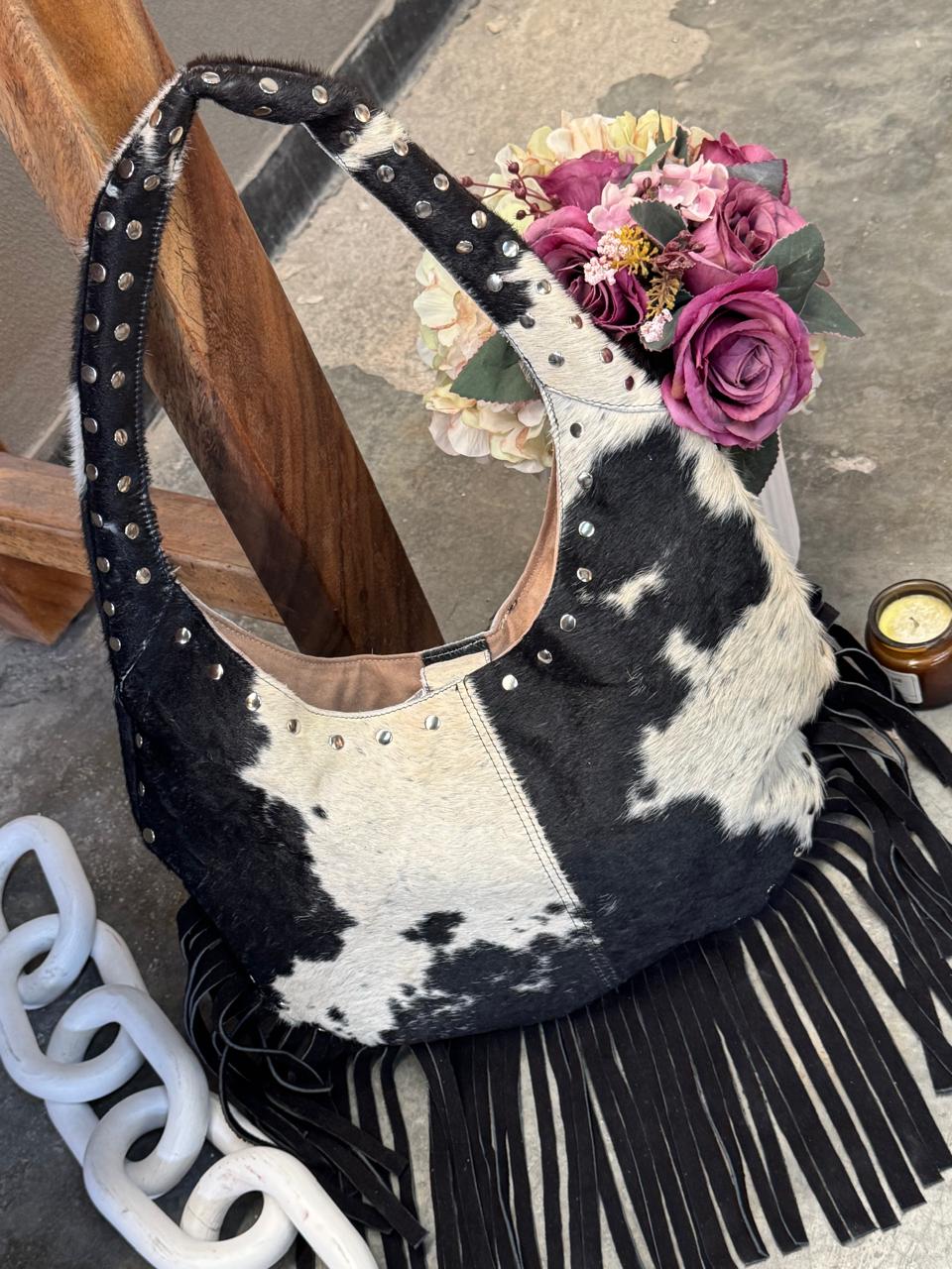 BOLSO MONTANA PELO Y BARBAS NEGRO