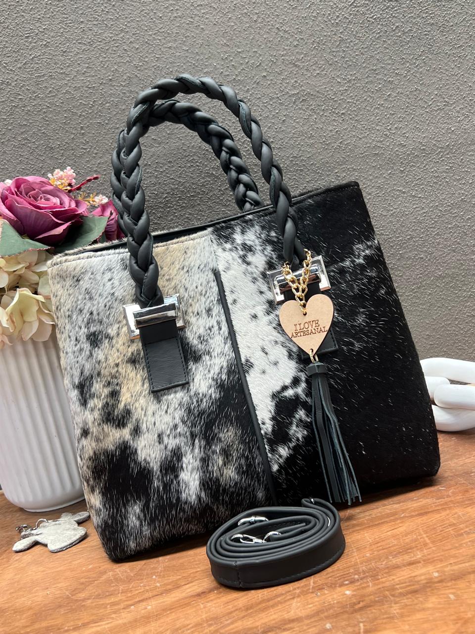 BOLSA ELIZABETH PELO VARIABLE ASAS NEGRO