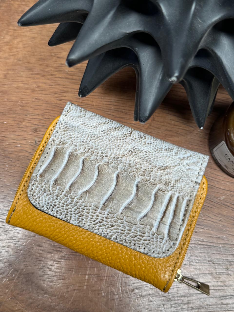 CARTERA PIEL KENYA EXOTICO MOSTAZA