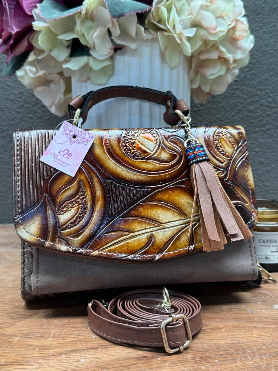 MAOMA DELIA DOBLE HOJAS BAILEYS/DORADO