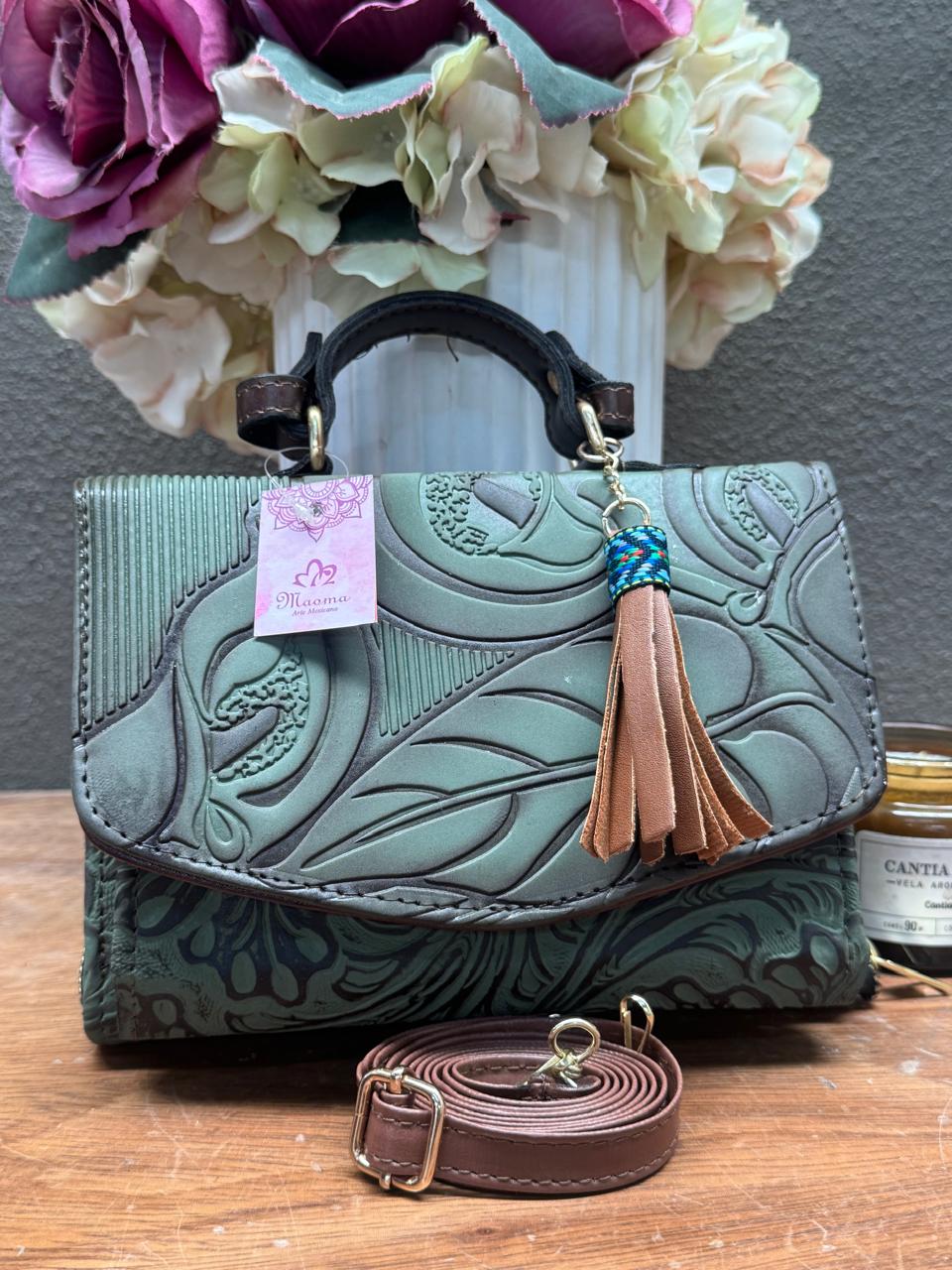 MAOMA DELIA DOBLE HOJAS VERDE