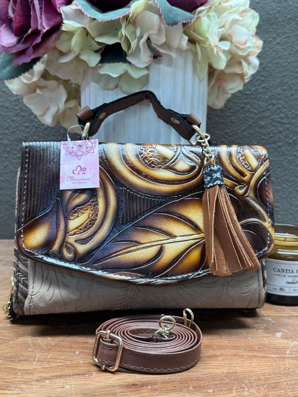 MAOMA DELIA DOBLE HOJAS BAILEYS/DORADO