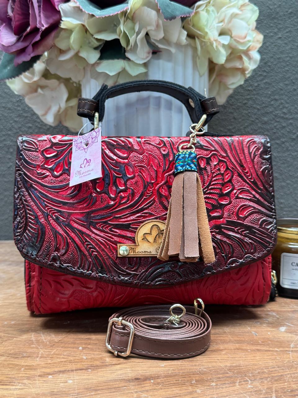 MAOMA DELIA DOBLE FLORES ROJO