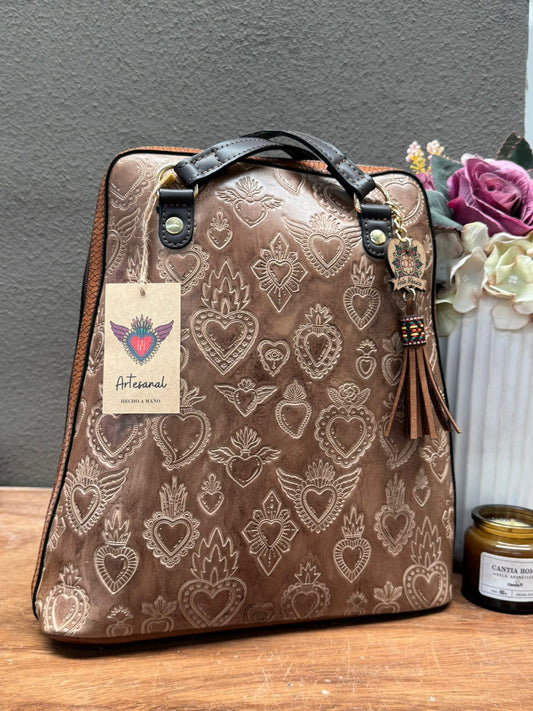 DB MOCHILA CAPRI CORAZONES CAFE LINEAS ARENA