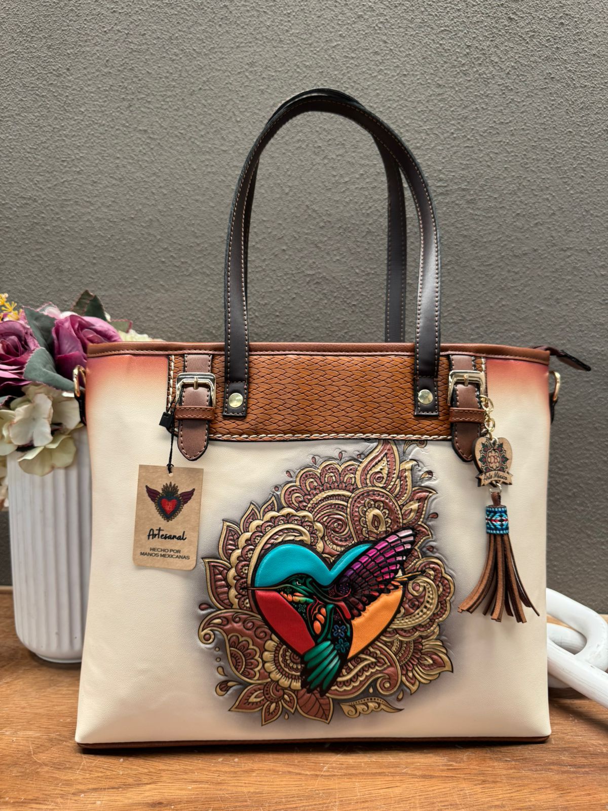 DB GDE LUCERO COLIBRI HUESO/CAMEL