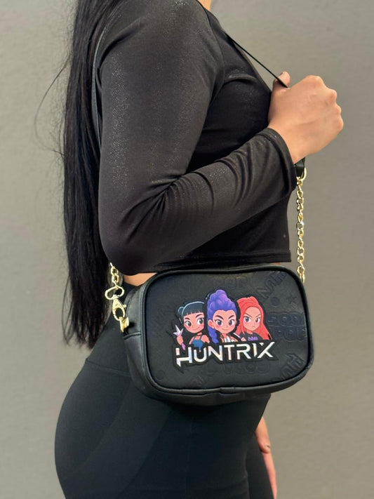 BOLSO/CANGUERERA PERSONAJE GUERRERAS K POP