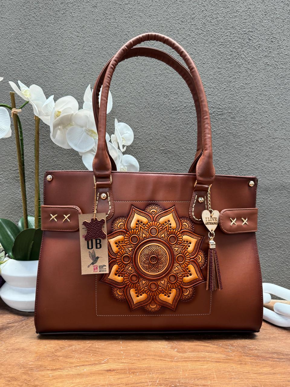 UB MOD ARTESANAL "137" MANDALA CAMEL PIEL