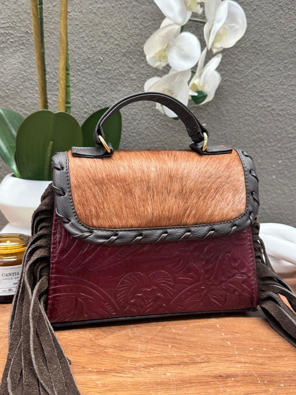 CROSSBODY FABIOLA PELO Y BARBAS VARIABLE PIEL VINO