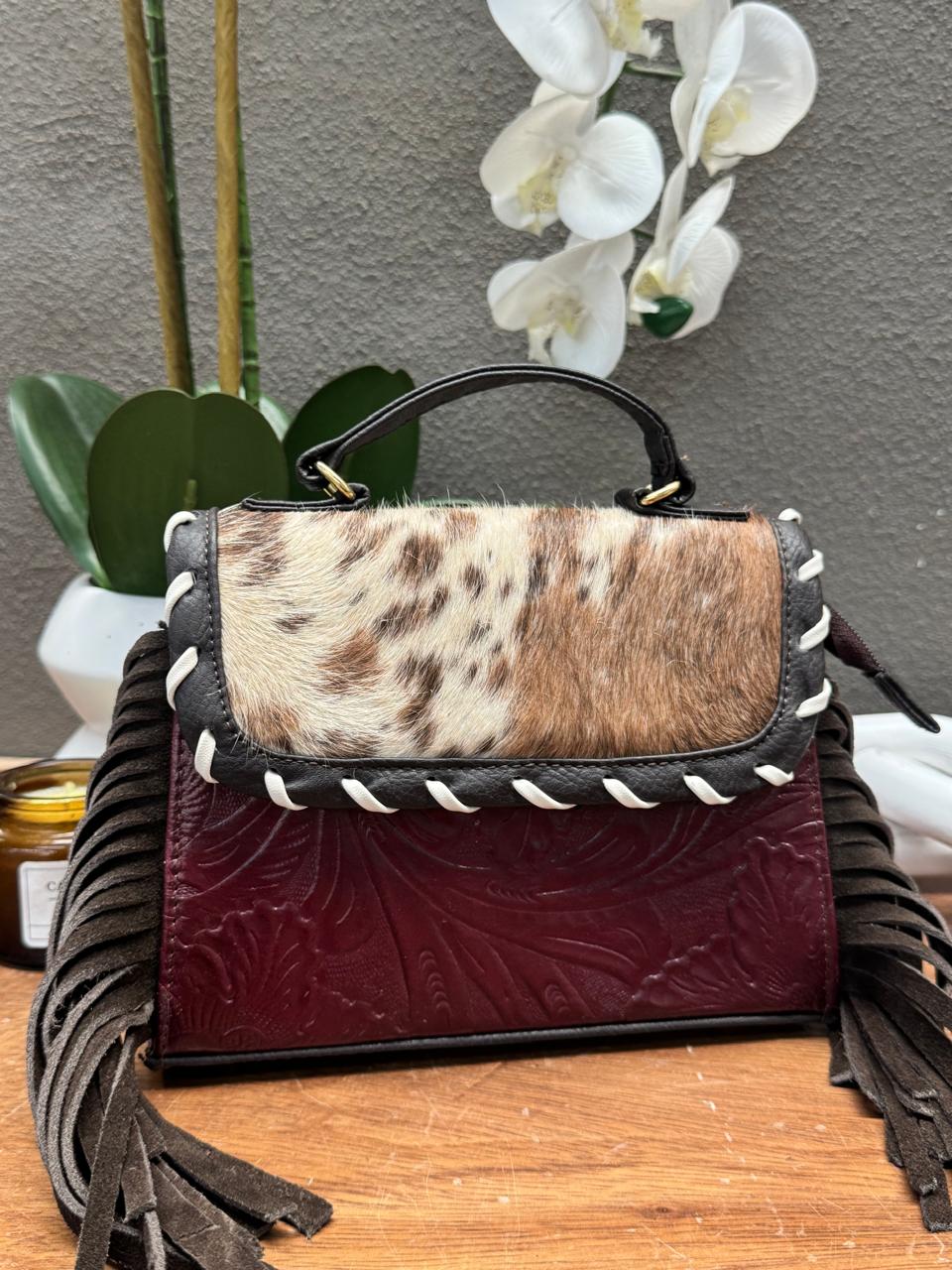 CROSSBODY FABIOLA PELO Y BARBAS VARIABLE PIEL VINO
