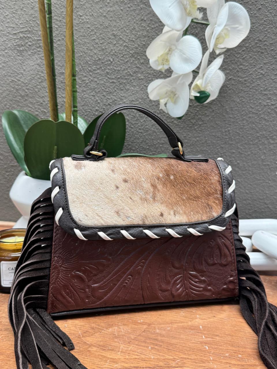 CROSSBODY FABIOLA PELO Y BARBAS CHOCOLATE PIEL COMINO