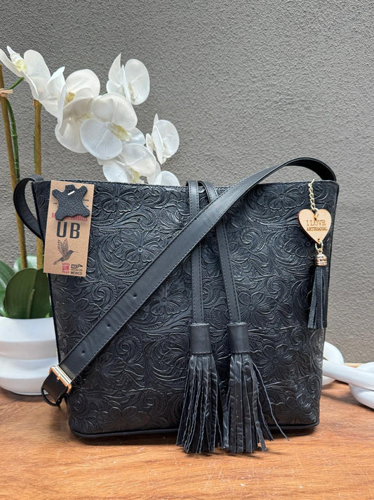 UB MOD ARTESANAL ELISA GRABADO FLORES NEGRO