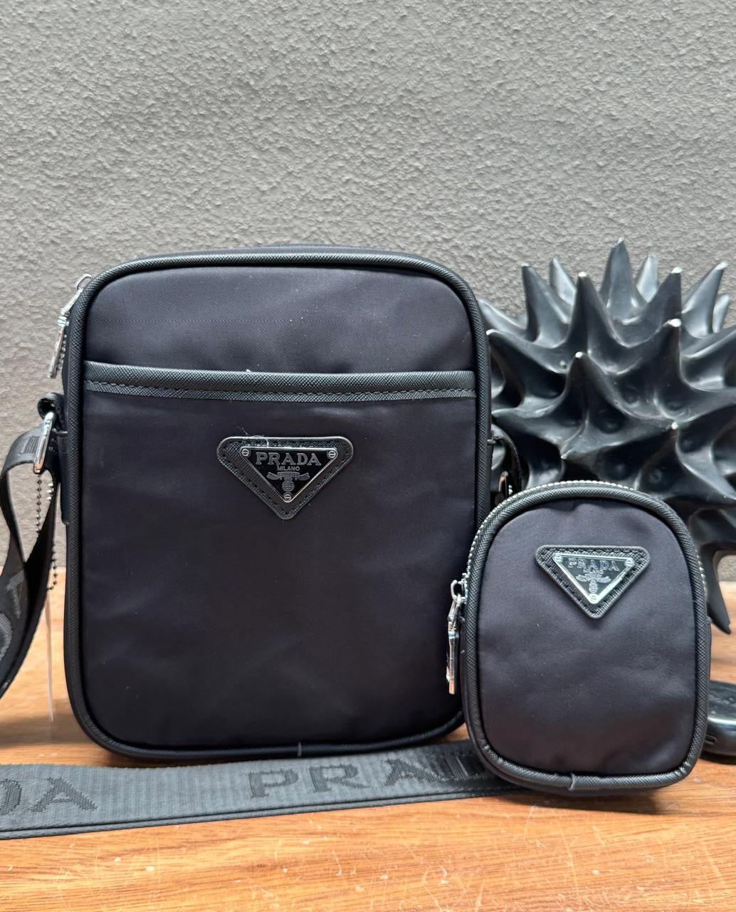 DUO CROSSBODY Y MONEDERO PRADA NEGRO