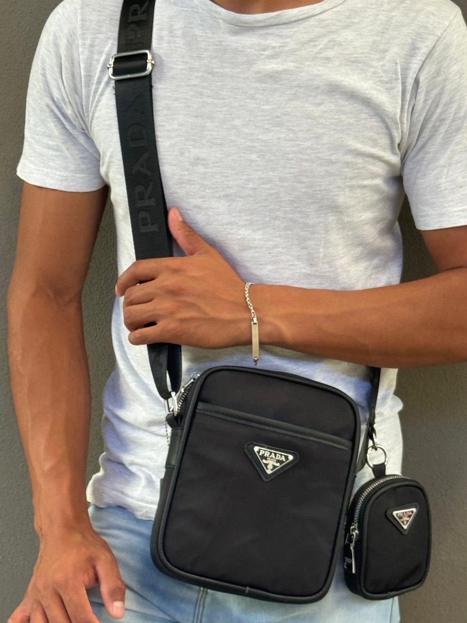 DUO CROSSBODY Y MONEDERO PRADA NEGRO