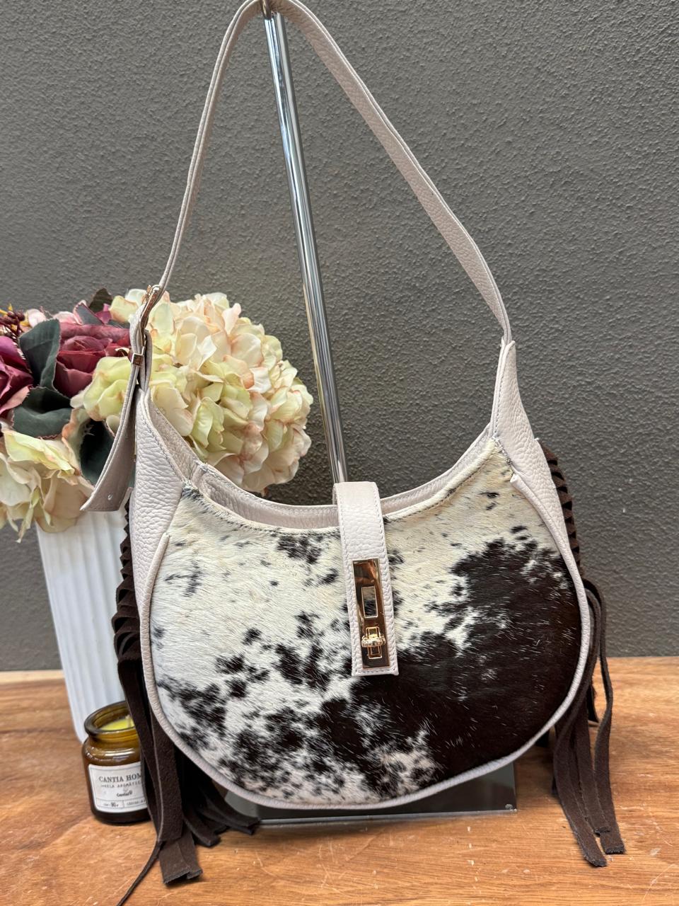 BOLSA BAGUETTE COW BEIGE