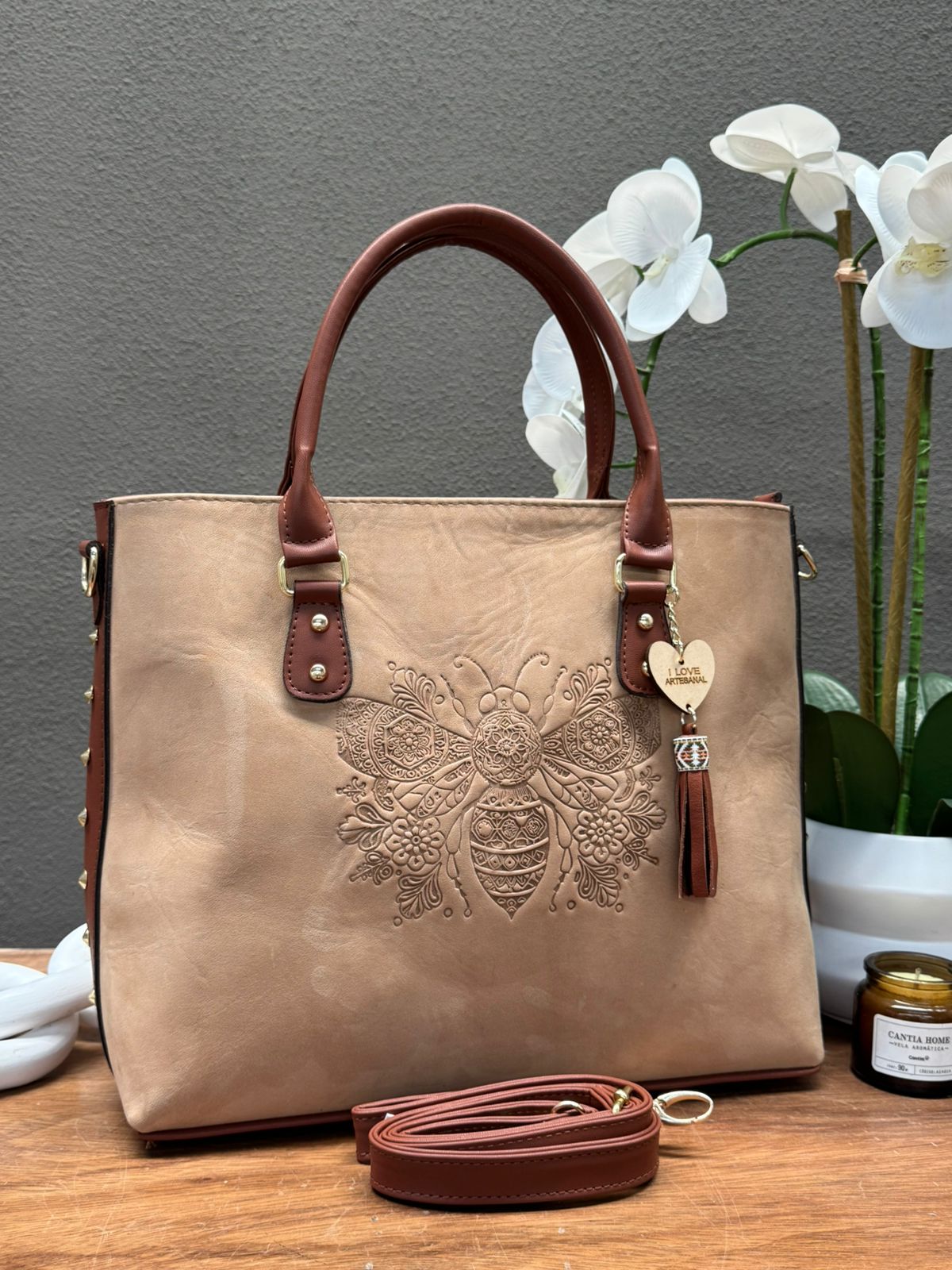 MONTECARLO PIEL ABEJA MAQUILLAJE