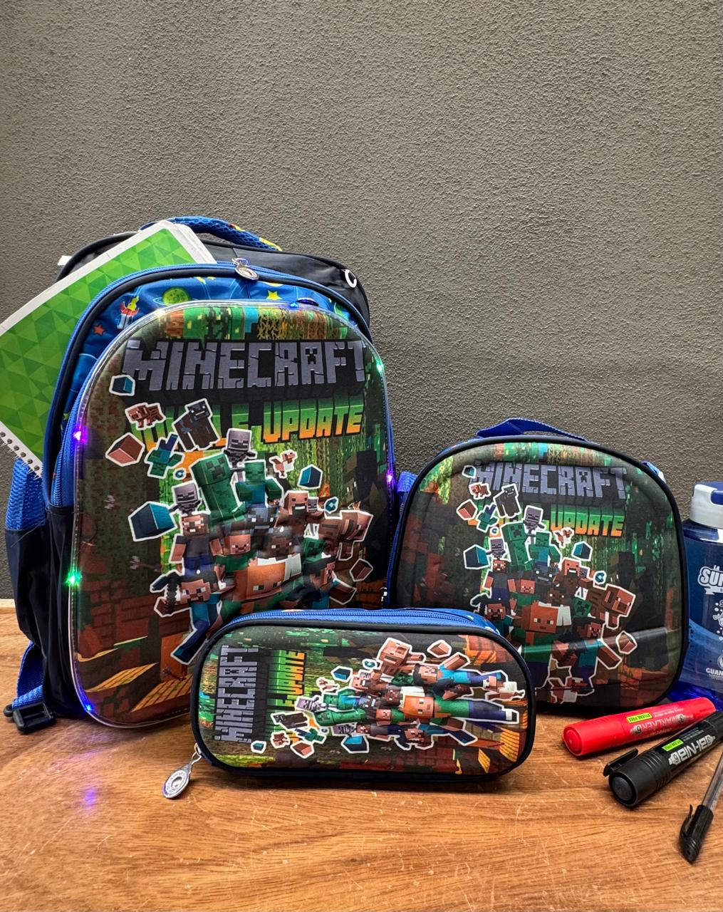 COMBO ESCOLAR MINECRAFT UP DATE AZUL/NEGRO