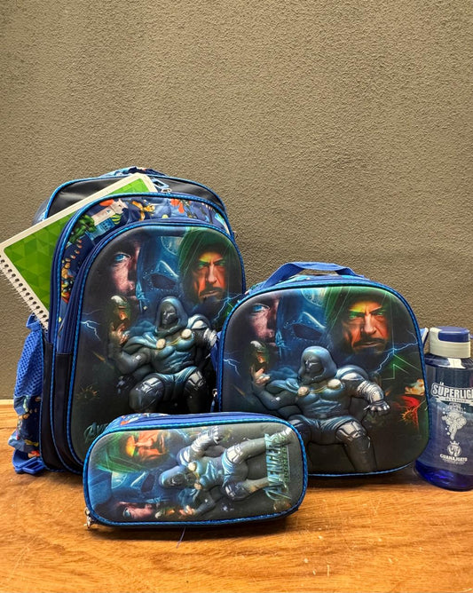 COMBO ESCOLAR DOCTOR DOOM AVENGERS
