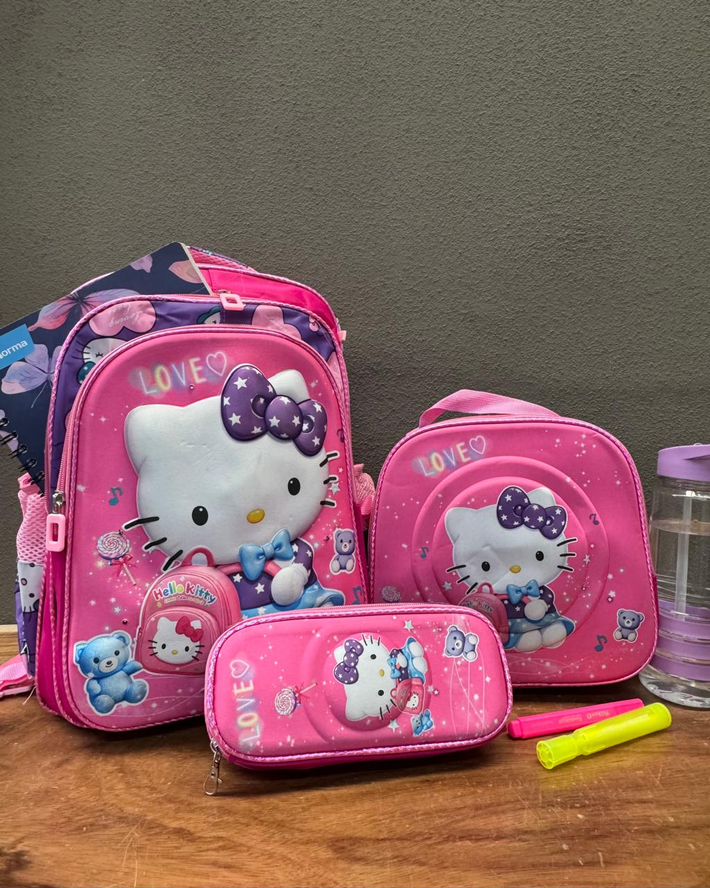 COMBO ESCOLAR HELLO KITTY MOCHILA ROSA