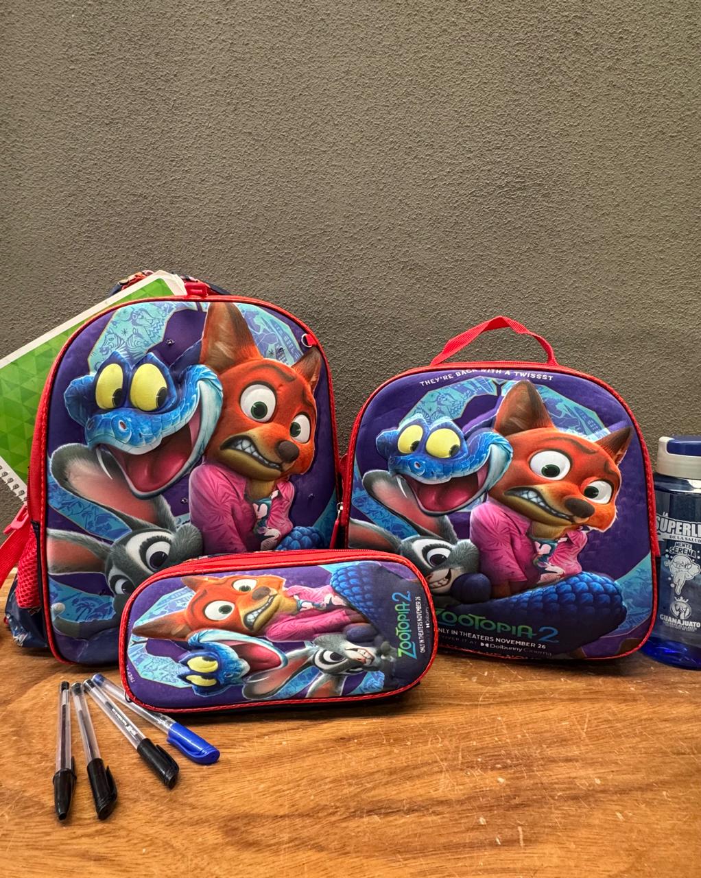 COMBO KINDER NIÑO ZOOTOPIA