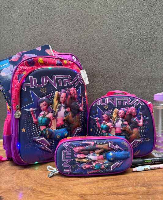 COMBO ESCOLAR HUNTRIX ESTRELLAS