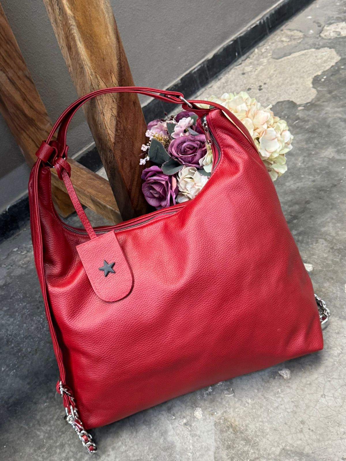 MOIRA DE PIEL COLOR ROJO H/PLATA