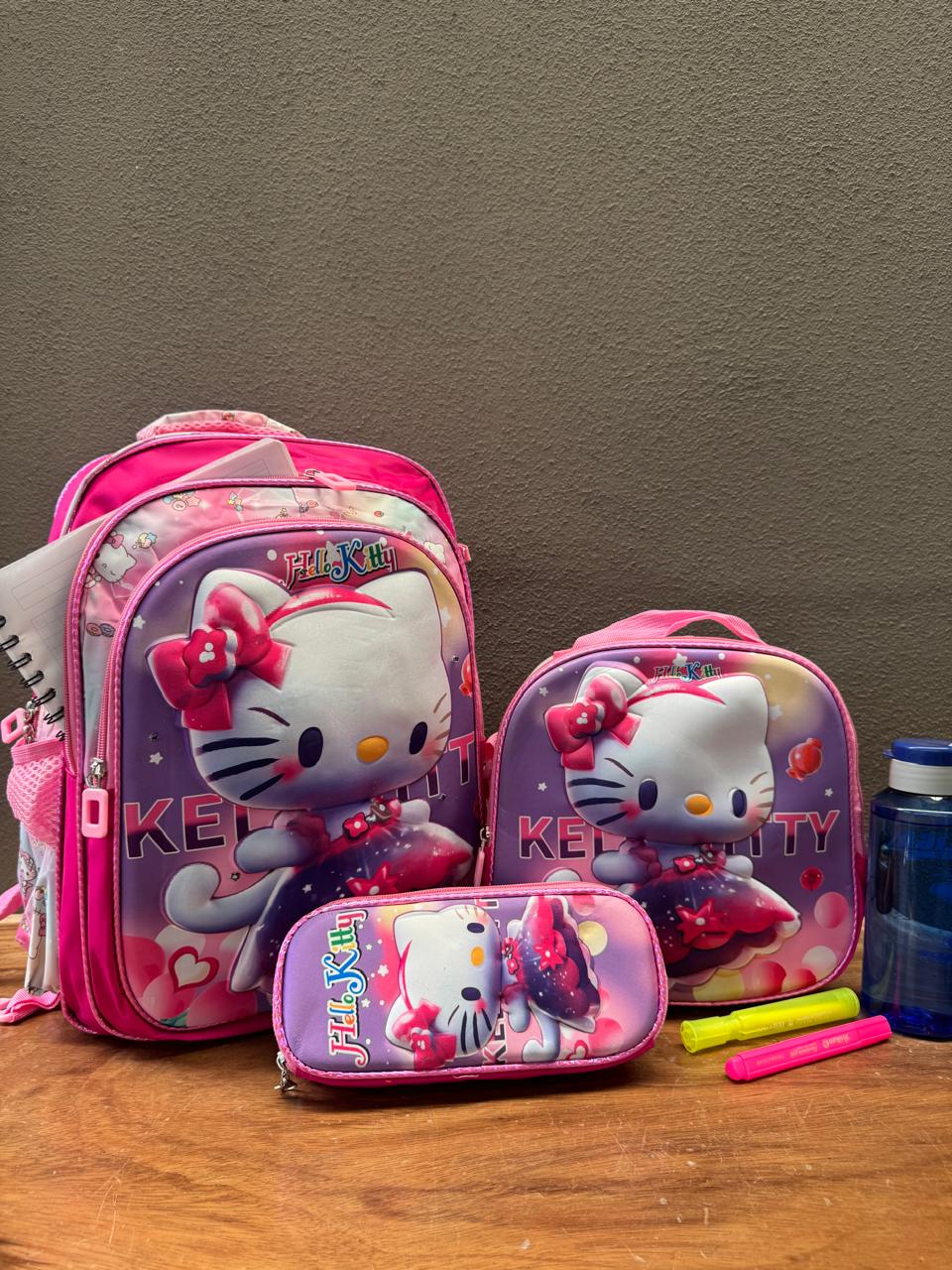 COMBO ESCOLAR HELLO KITTY PRINCESA
