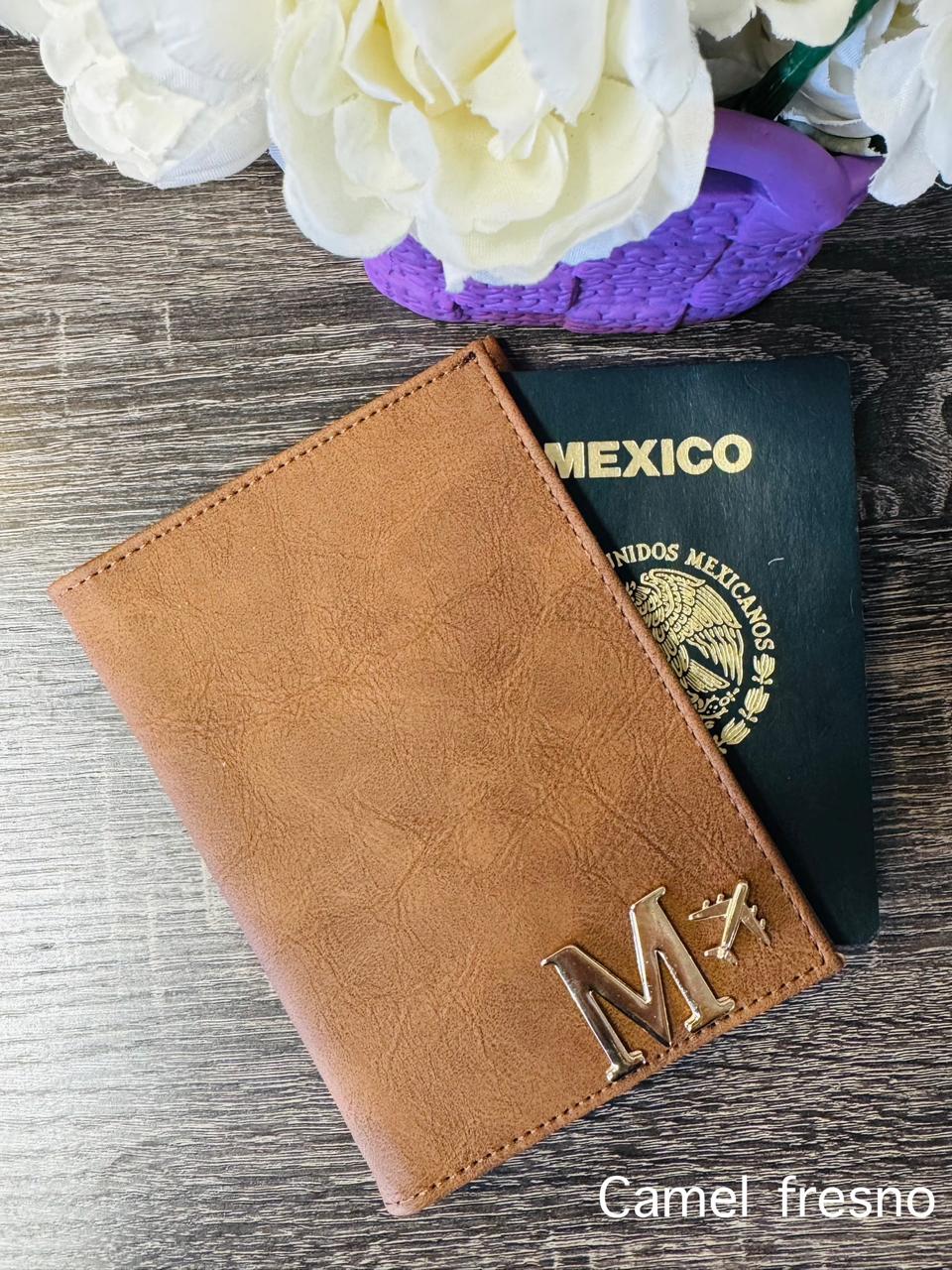 PORTAPASAPORTE IND CAMEL FRESNO