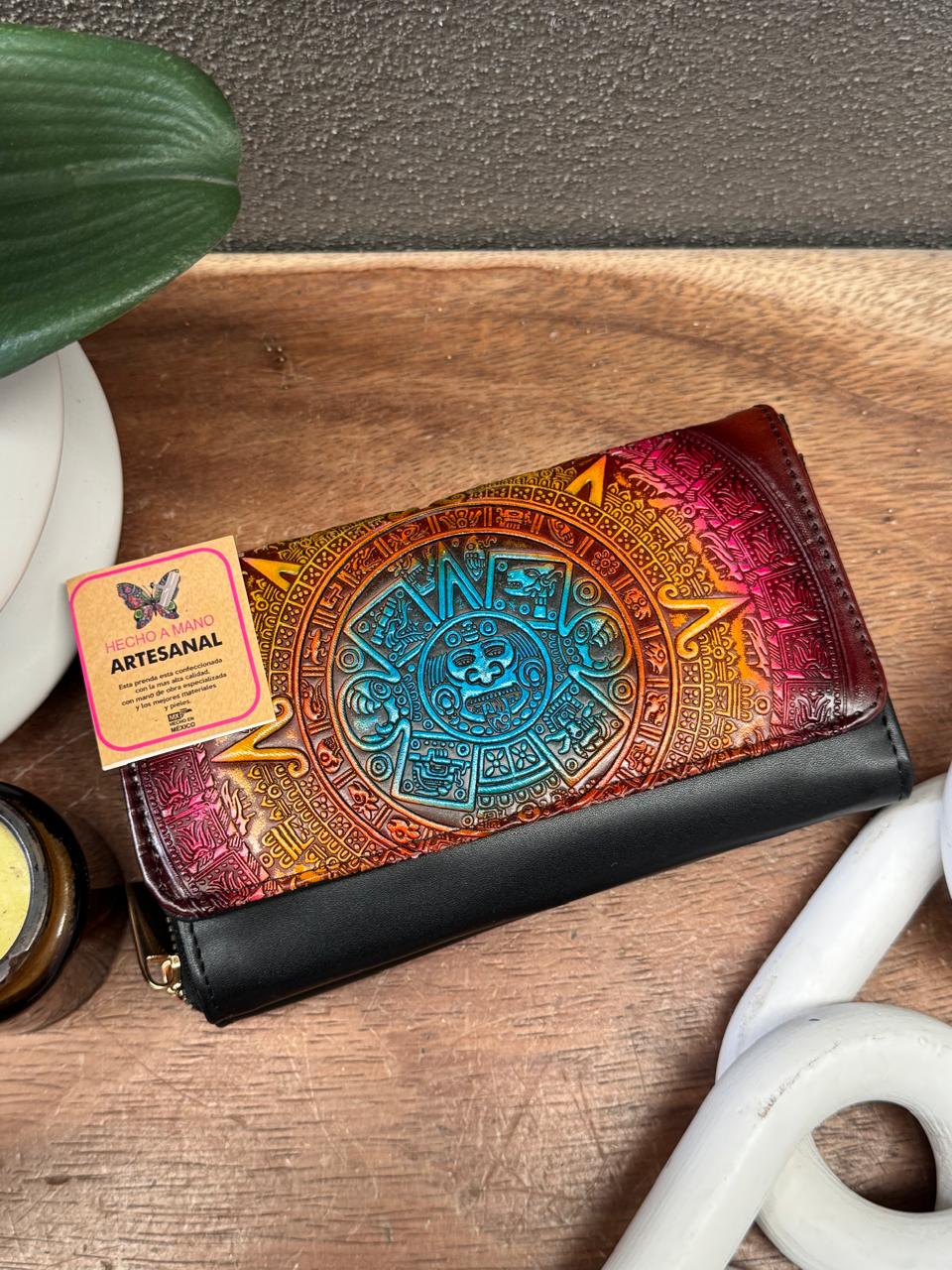 UB CARTERA NAYELI CALENDARIO AZTECA NEGRO/COLORES