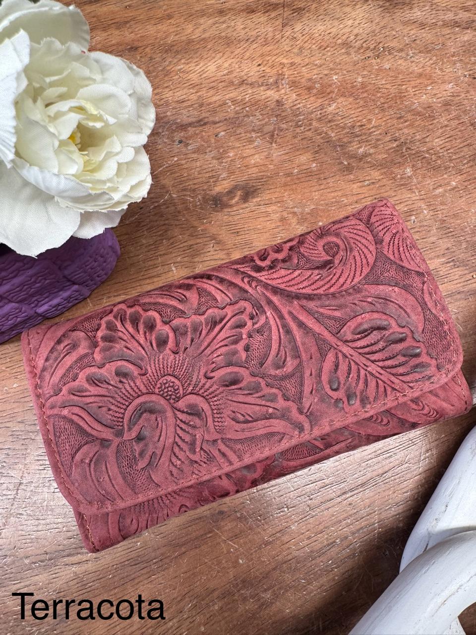 CARTERA CINCELADA EVORA TERRACOTA CRAZY