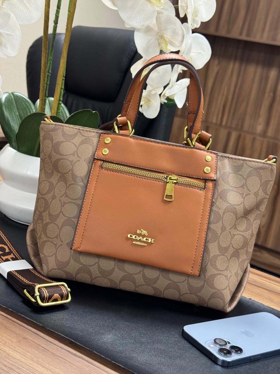 BOLSO COACH DOBLE ASA SHEDRON GRABADO