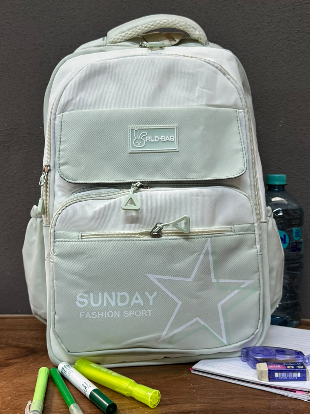 MOCHILA SUNDAY COLOR VERDE