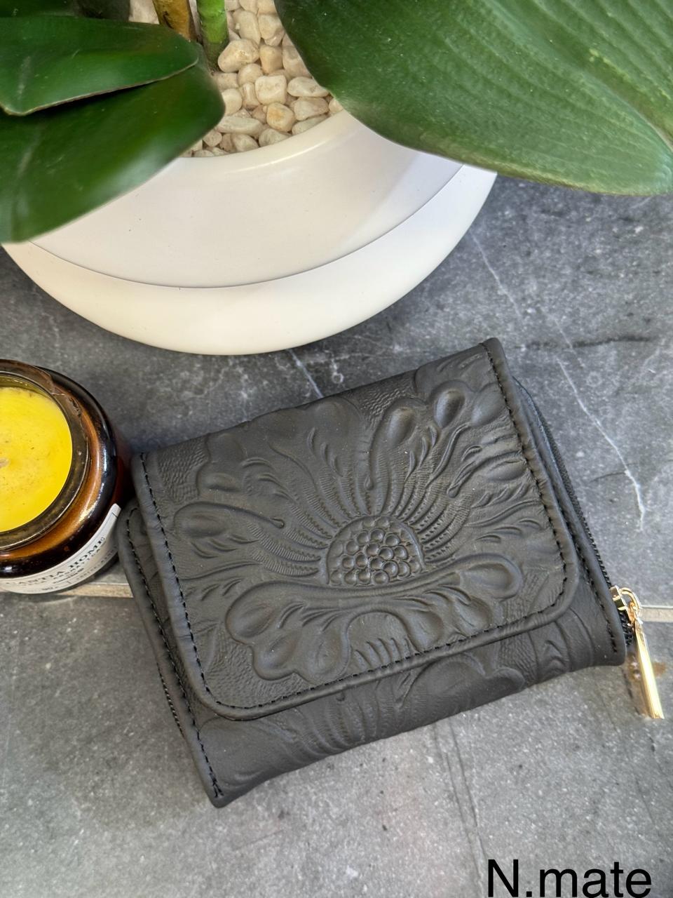 CARTERA PIEL KENYA NEGRO MATE FLORES