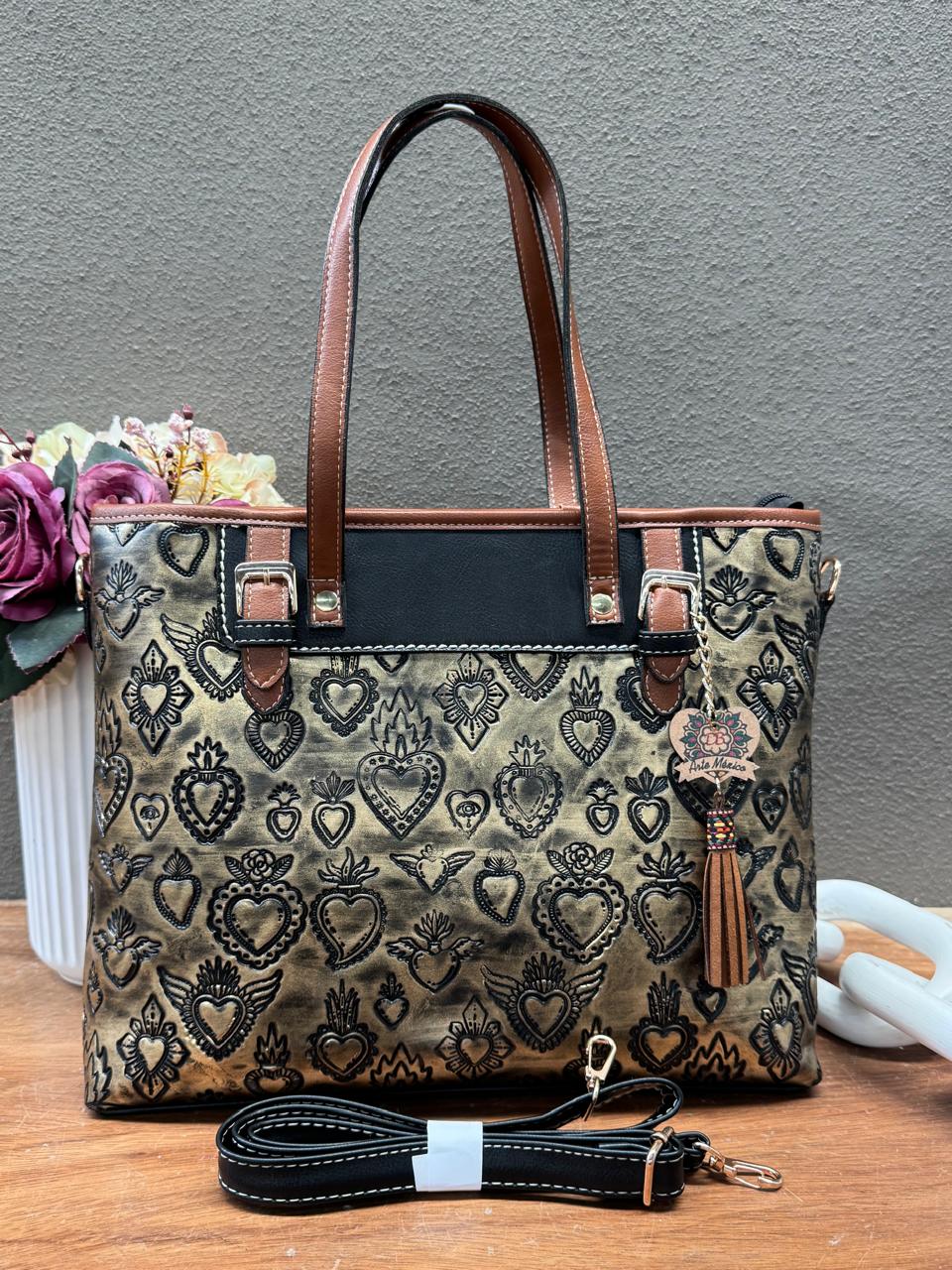 DB GDE LUCERO CORAZONES NEGRO/BRONCE